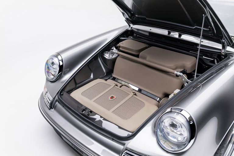 Porsche 911 Backdate