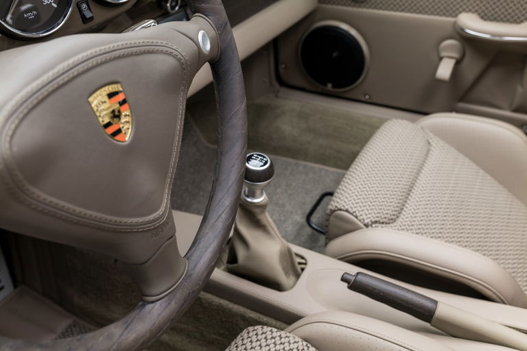 Porsche 911 Backdate