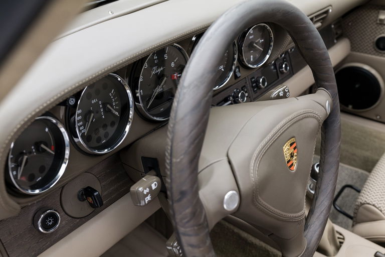 Porsche 911 Backdate