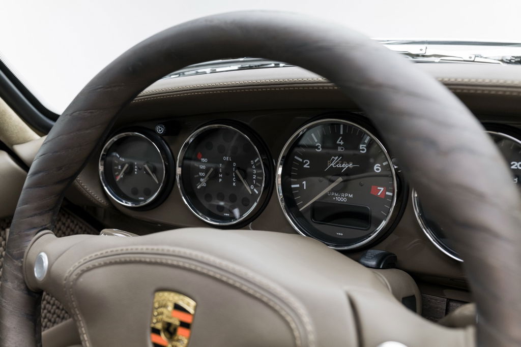 Porsche 911 Backdate