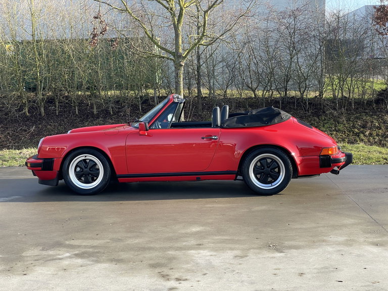 Porsche 911 Carrera 3.2