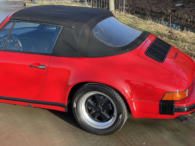 Porsche 911 Carrera 3.2