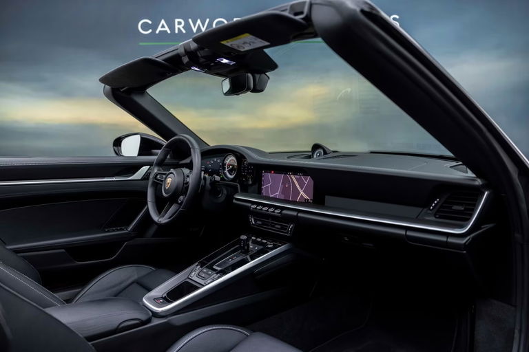 Porsche 992 Carrera 4S