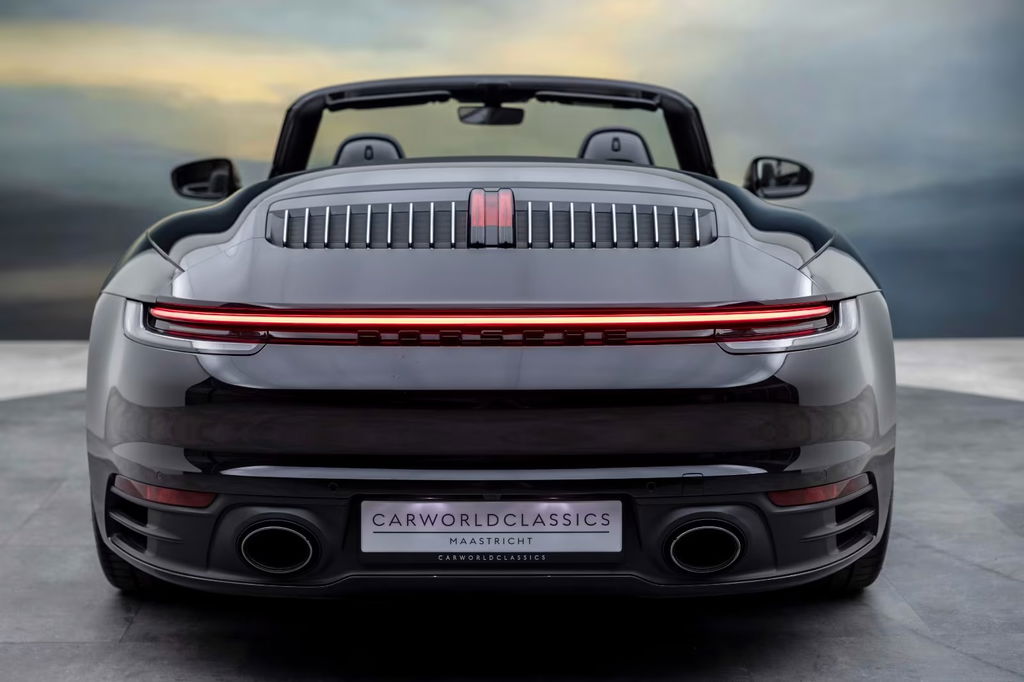 Porsche 992 Carrera 4S