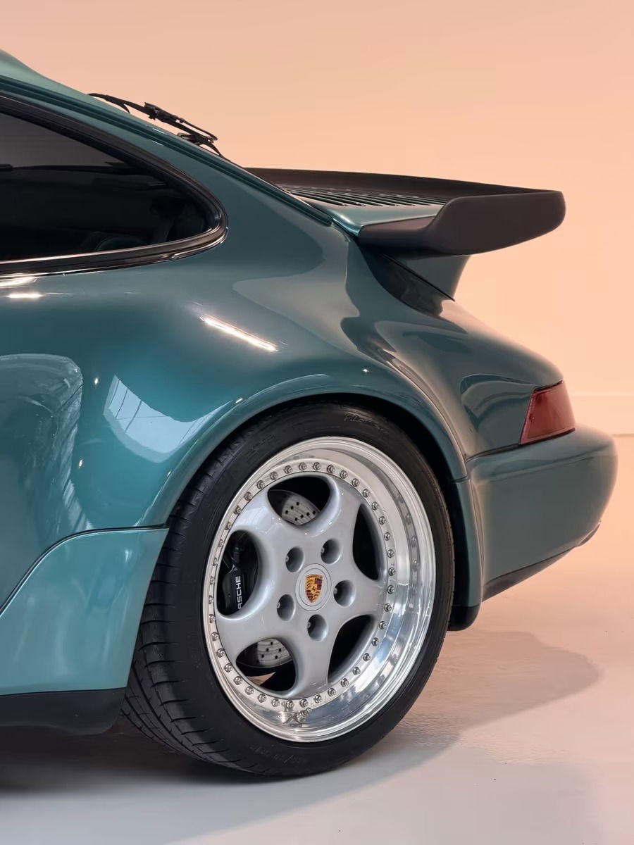Porsche 964 Turbo