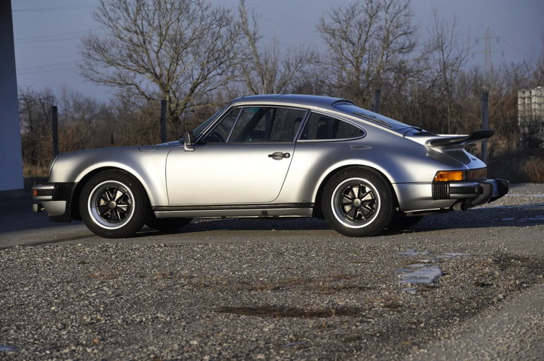 Porsche 911 Turbo 3.0
