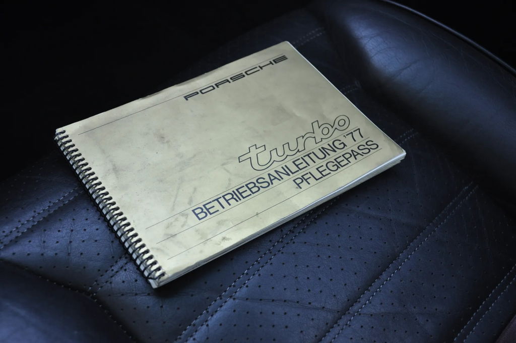 Porsche 911 Turbo 3.0