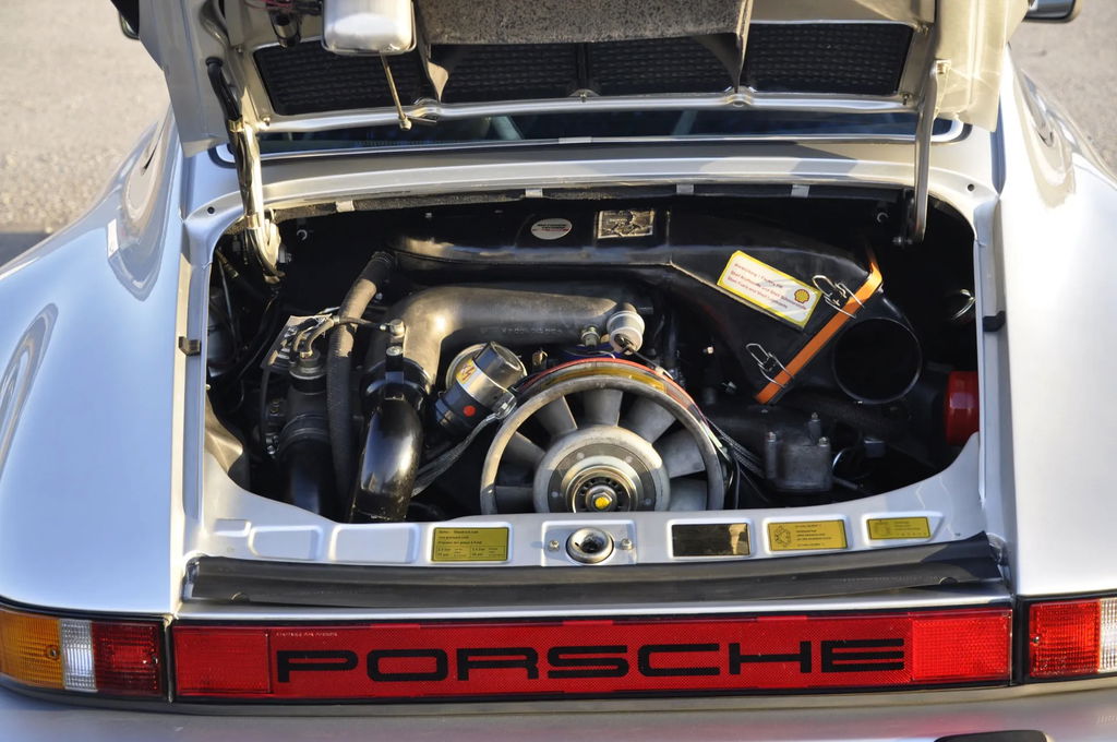 Porsche 911 Turbo 3.0