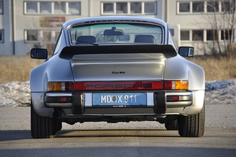 Porsche 911 Turbo 3.0
