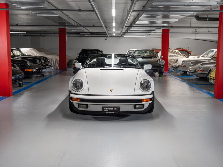 Porsche 911 Carrera 3.2 Speedster