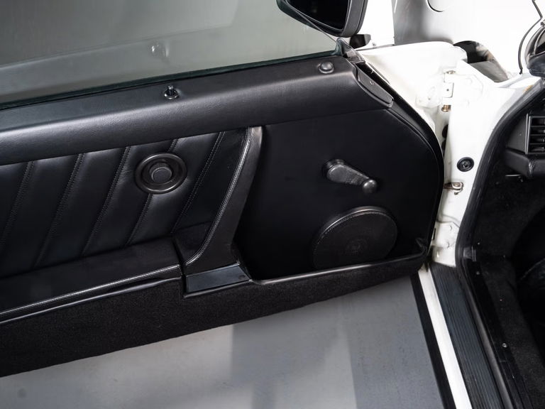 Porsche 911 Carrera 3.2 Speedster