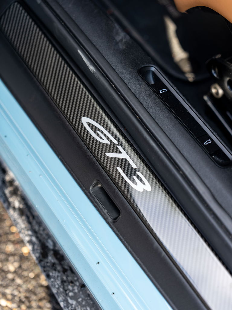 Porsche 992 GT3 Touring