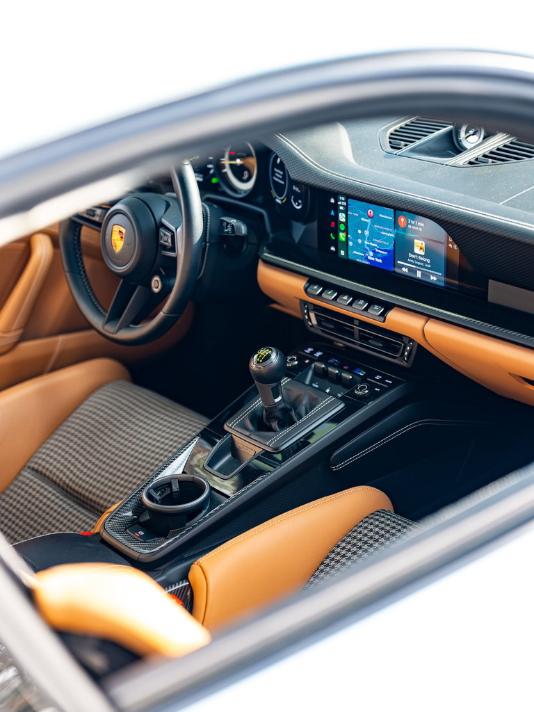 Porsche 992 GT3 Touring