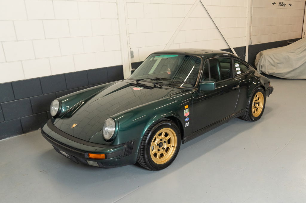 Porsche 911 Carrera 3.2