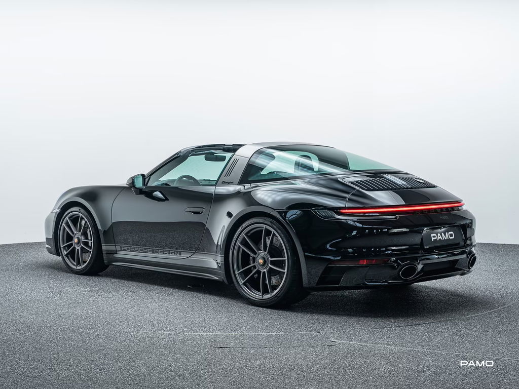 Porsche 992 Edition 50 Jahre Porsche Design