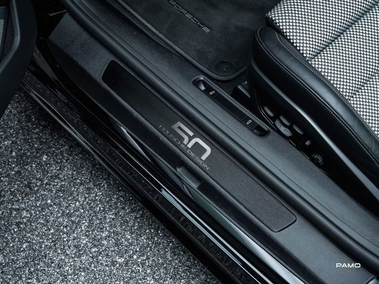 Porsche 992 Edition 50 Jahre Porsche Design