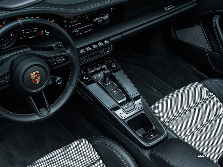 Porsche 992 Edition 50 Jahre Porsche Design