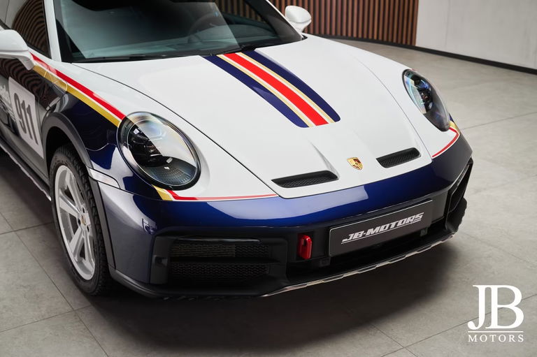 Porsche 911 Dakar