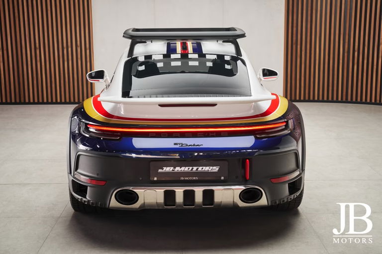 Porsche 911 Dakar