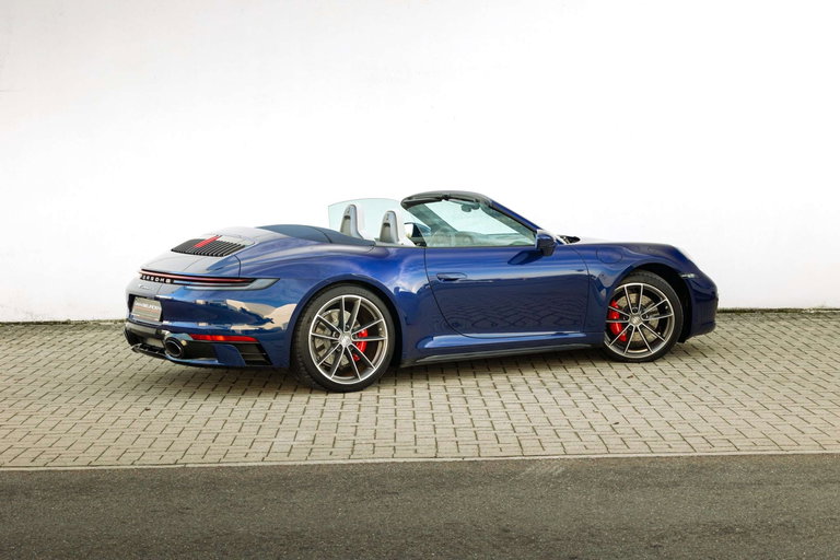 Porsche 992 Carrera 4S