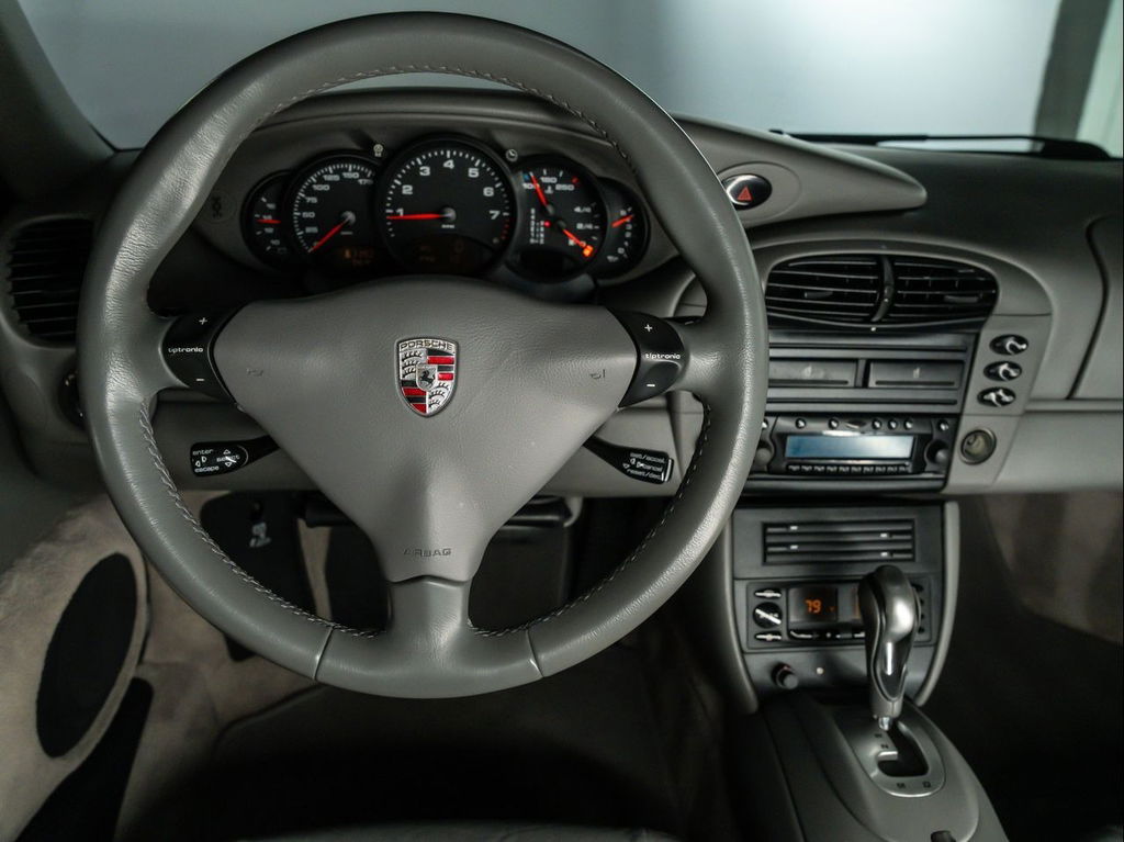 Porsche 996 Carrera