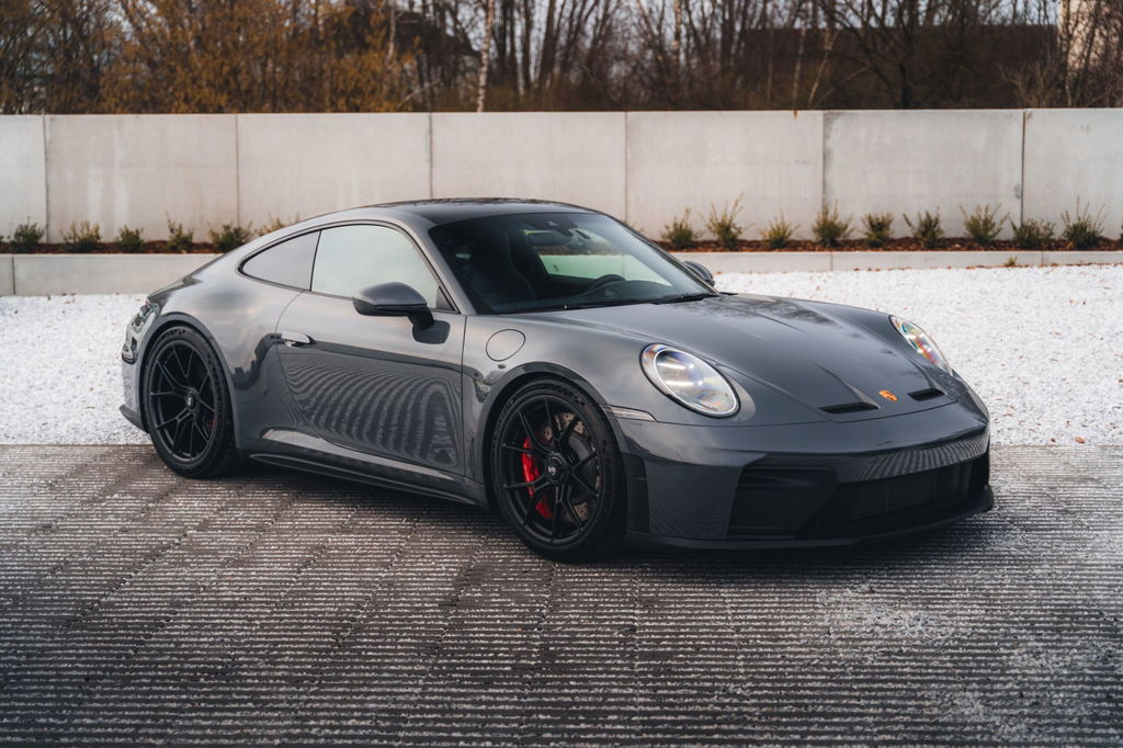 Porsche 992.2 GT3 Touring