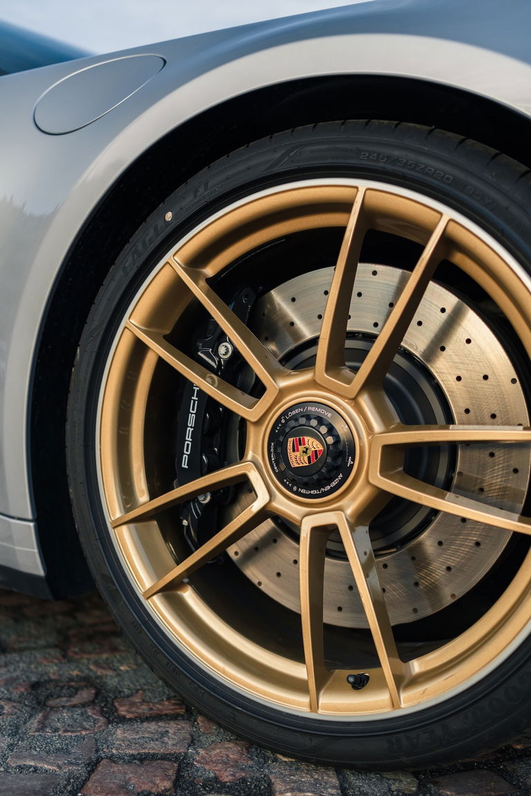 Porsche 992 Carrera GTS “Le Mans Centenaire Edition”