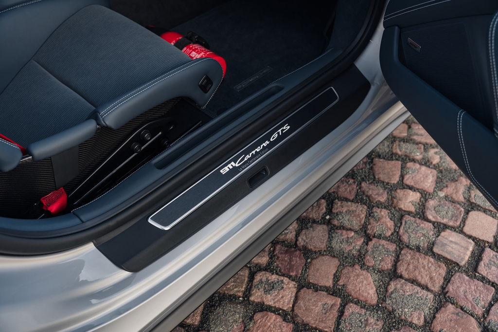 Porsche 992 Carrera GTS “Le Mans Centenaire Edition”