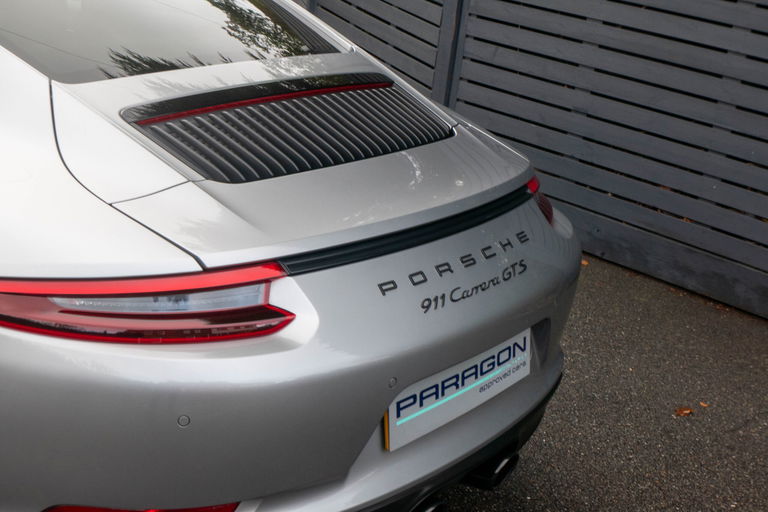 Porsche 991.2 Carrera GTS