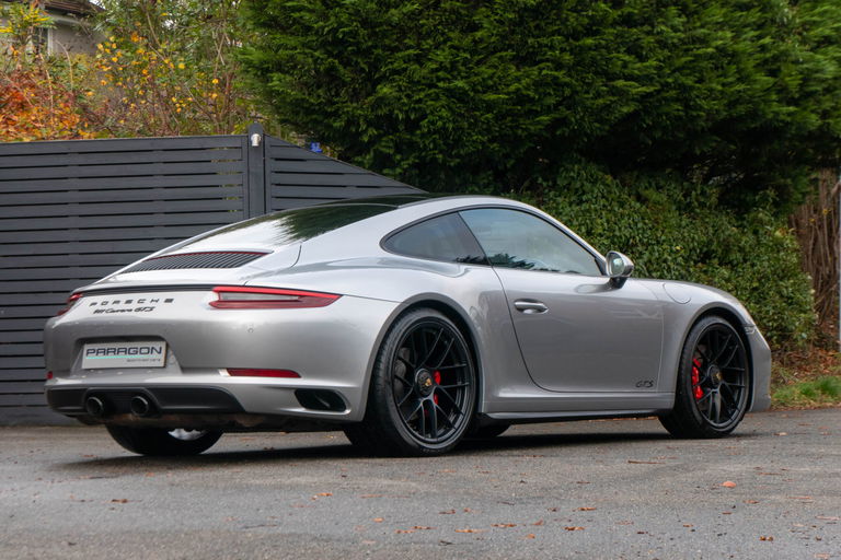 Porsche 991.2 Carrera GTS