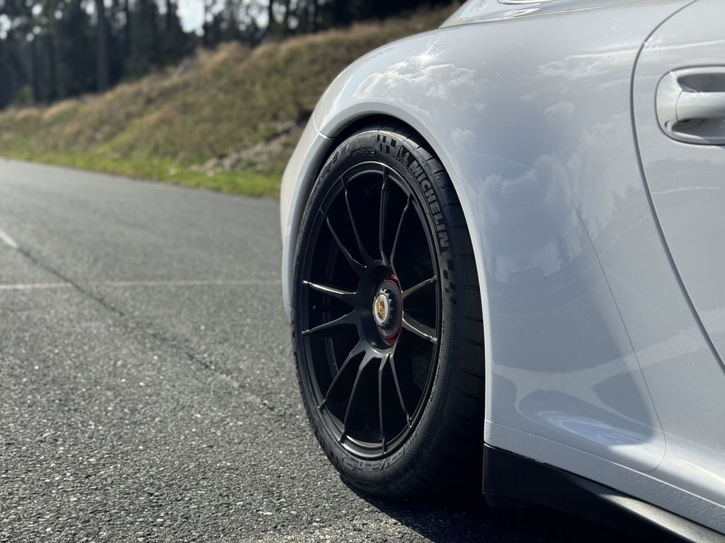 Porsche 997.2 Carrera GTS