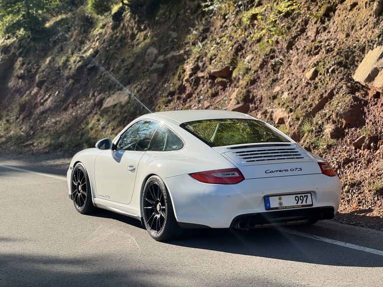 Porsche 997.2 Carrera GTS