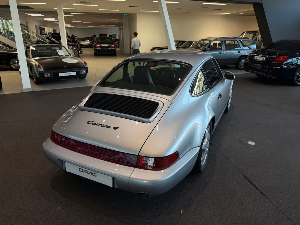 Porsche 964 Carrera 4