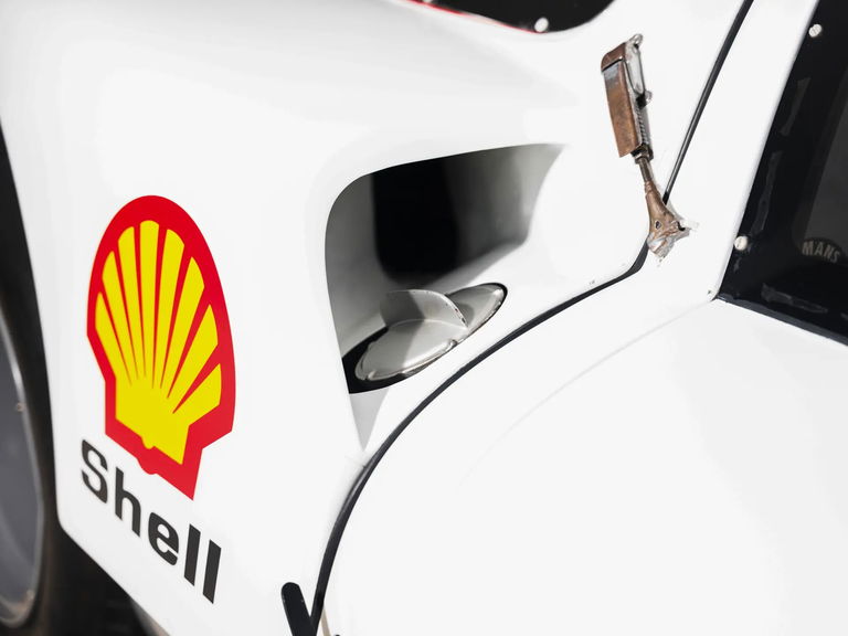 Porsche 906 Carrera 6