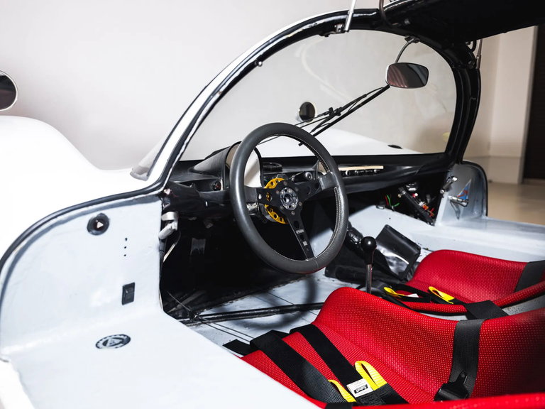 Porsche 906 Carrera 6