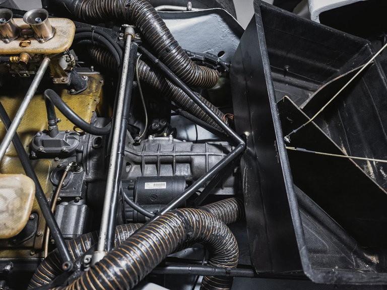 Porsche 906 Carrera 6