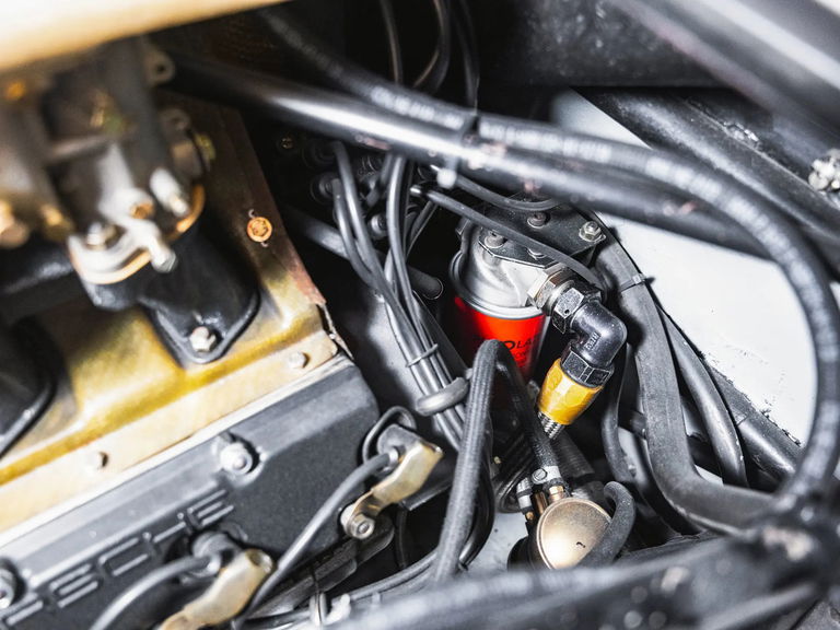 Porsche 906 Carrera 6