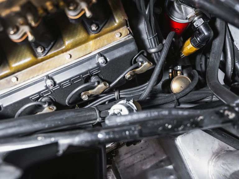 Porsche 906 Carrera 6