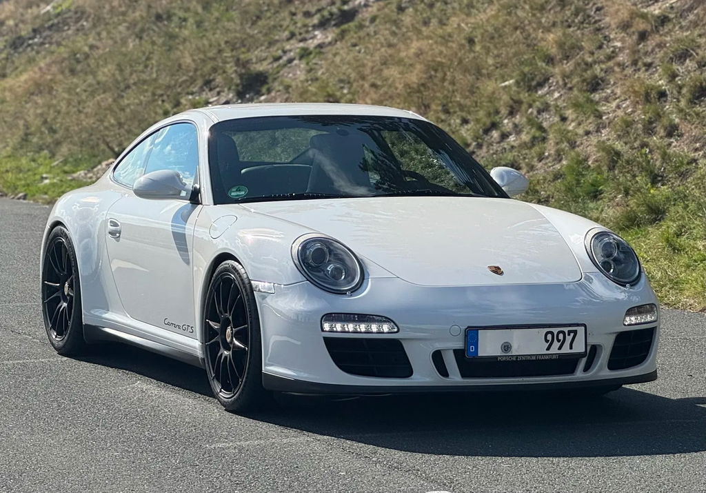 Porsche 997.2 Carrera GTS