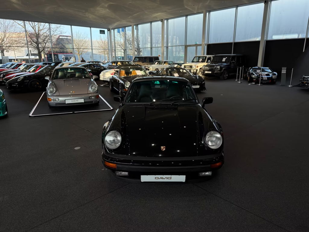 Porsche 911 Turbo 3.3