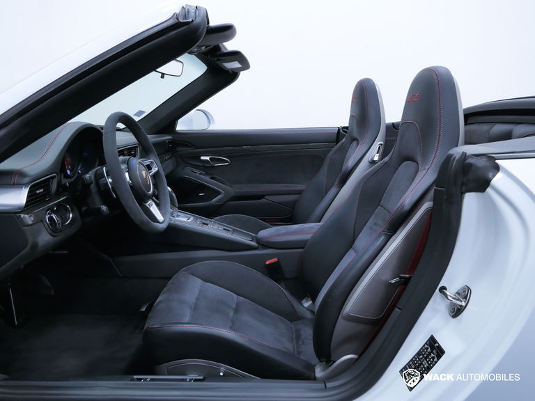 Porsche 991.2 Carrera 4 GTS