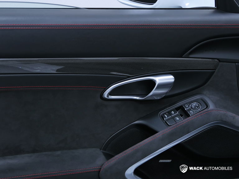 Porsche 991.2 Carrera 4 GTS