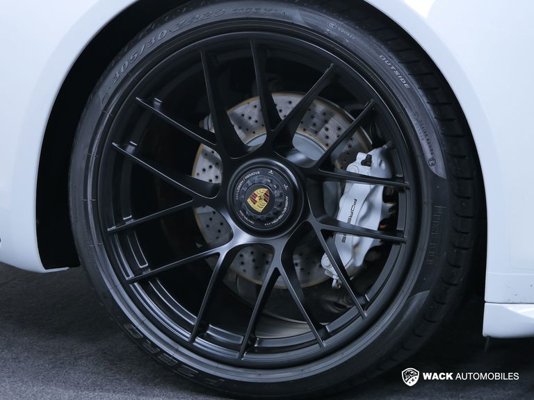 Porsche 991.2 Carrera 4 GTS