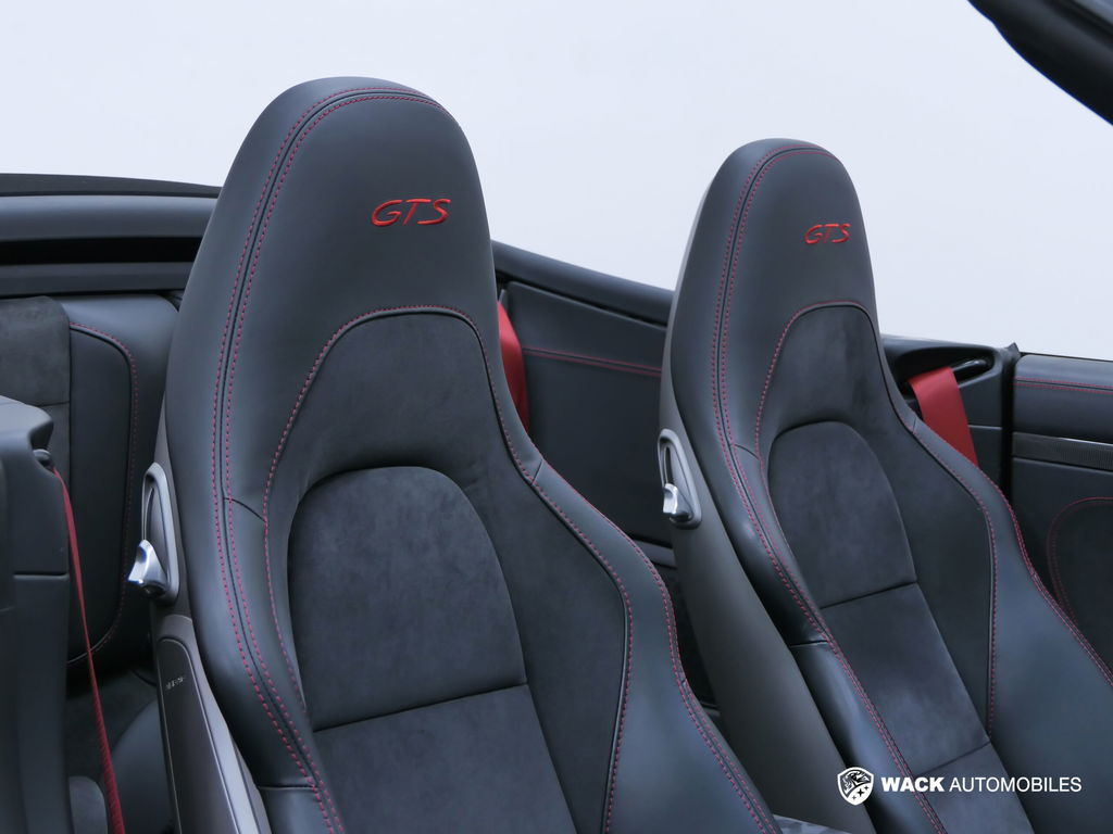 Porsche 991.2 Carrera 4 GTS