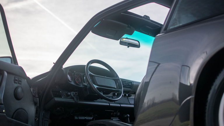 Porsche 964 Carrera 4