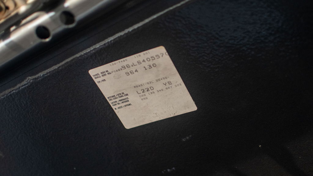 Porsche 964 Carrera 4