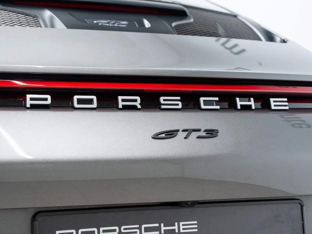 Porsche 992 GT3 Touring