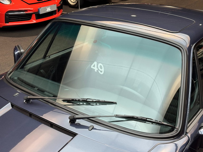 Porsche 911 Turbo 3.3