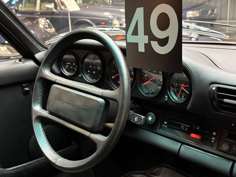 Porsche 911 Turbo 3.3