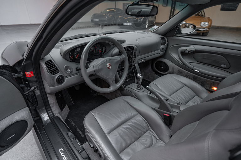 Porsche 996 Turbo